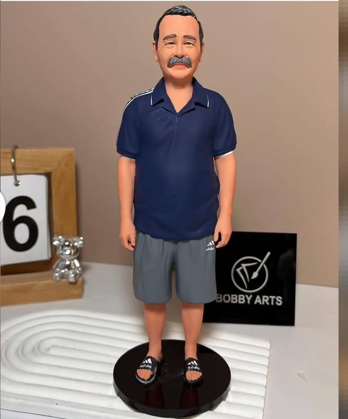 Single Pic 3D Statue 8 inch